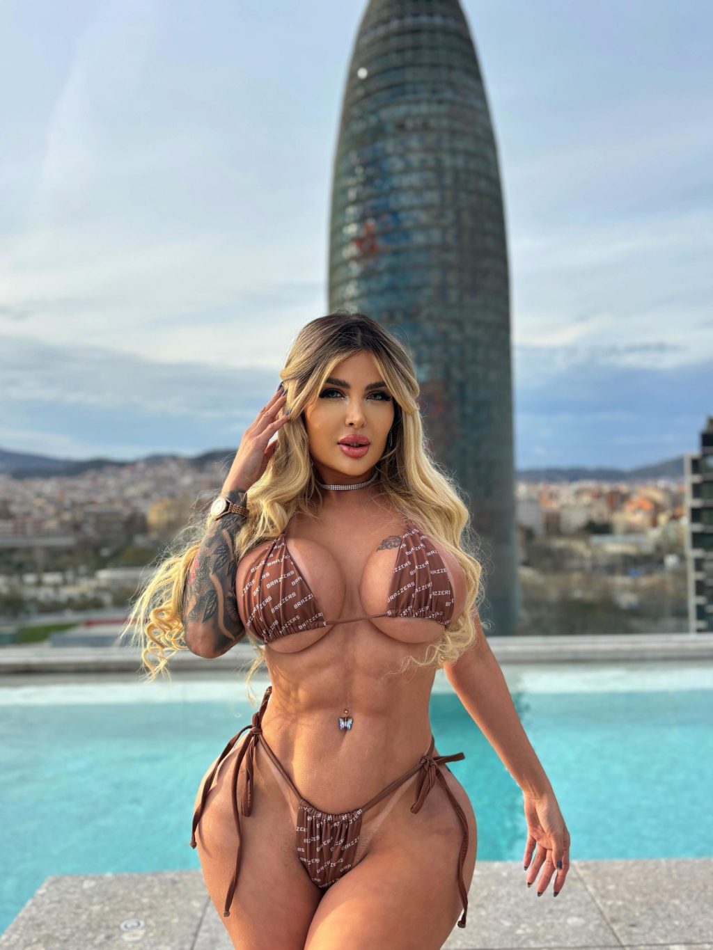 Niky Bimbodoll in der Monaco Residenz