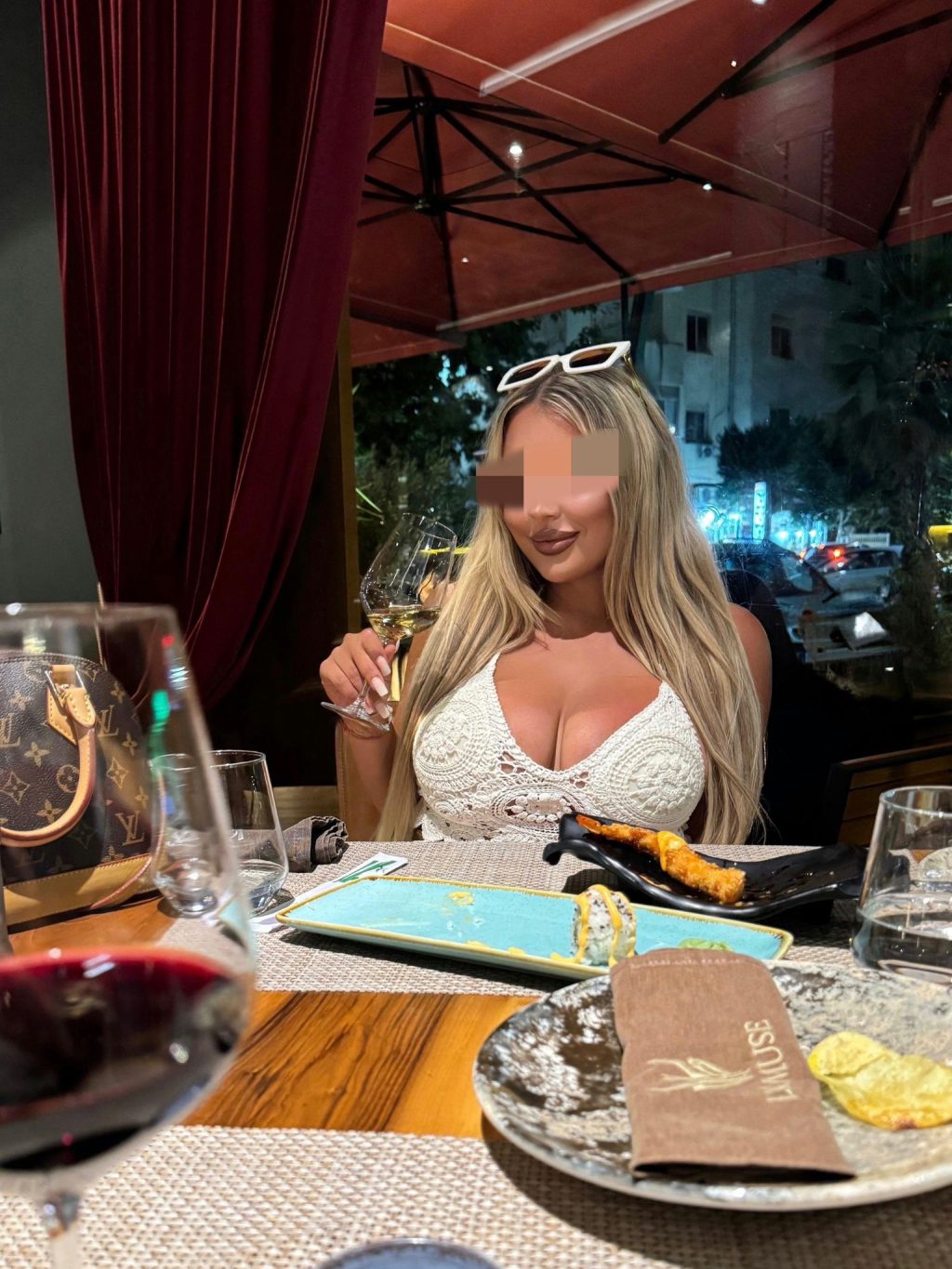 Ella Deep in der Monaco Residenz
