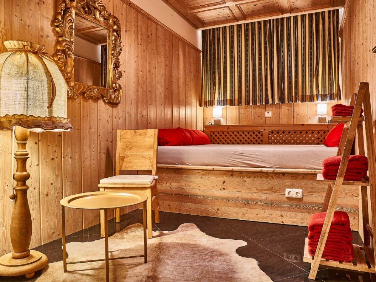 Alpen Suite – Zimmer der Monaco Residenz München