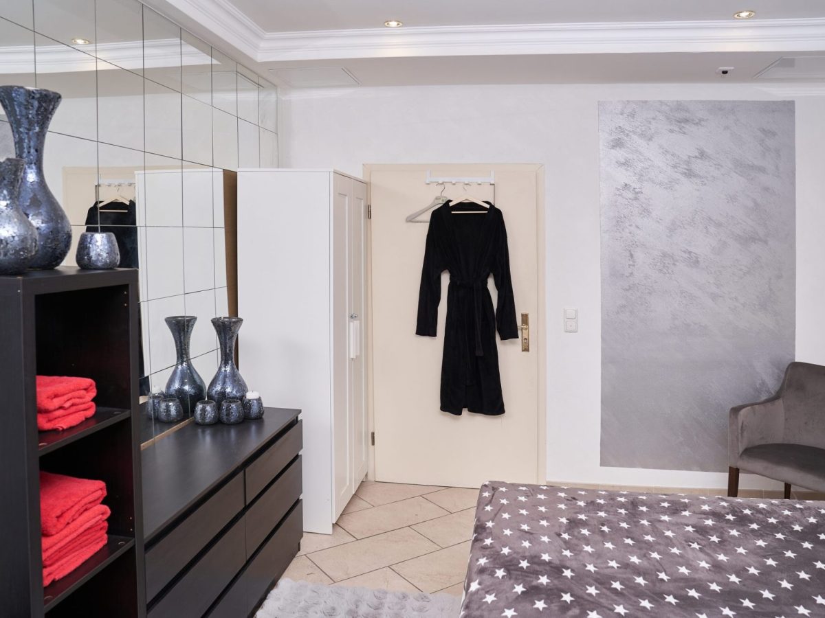 Monaco Suite – Zimmer der Monaco Residenz München