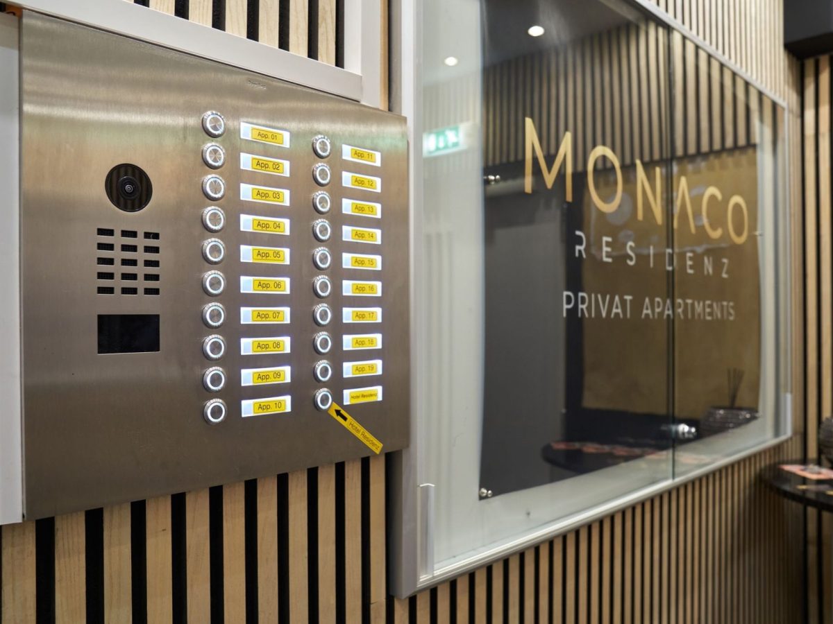 Eingangsbereich – Zimmer der Monaco Residenz München