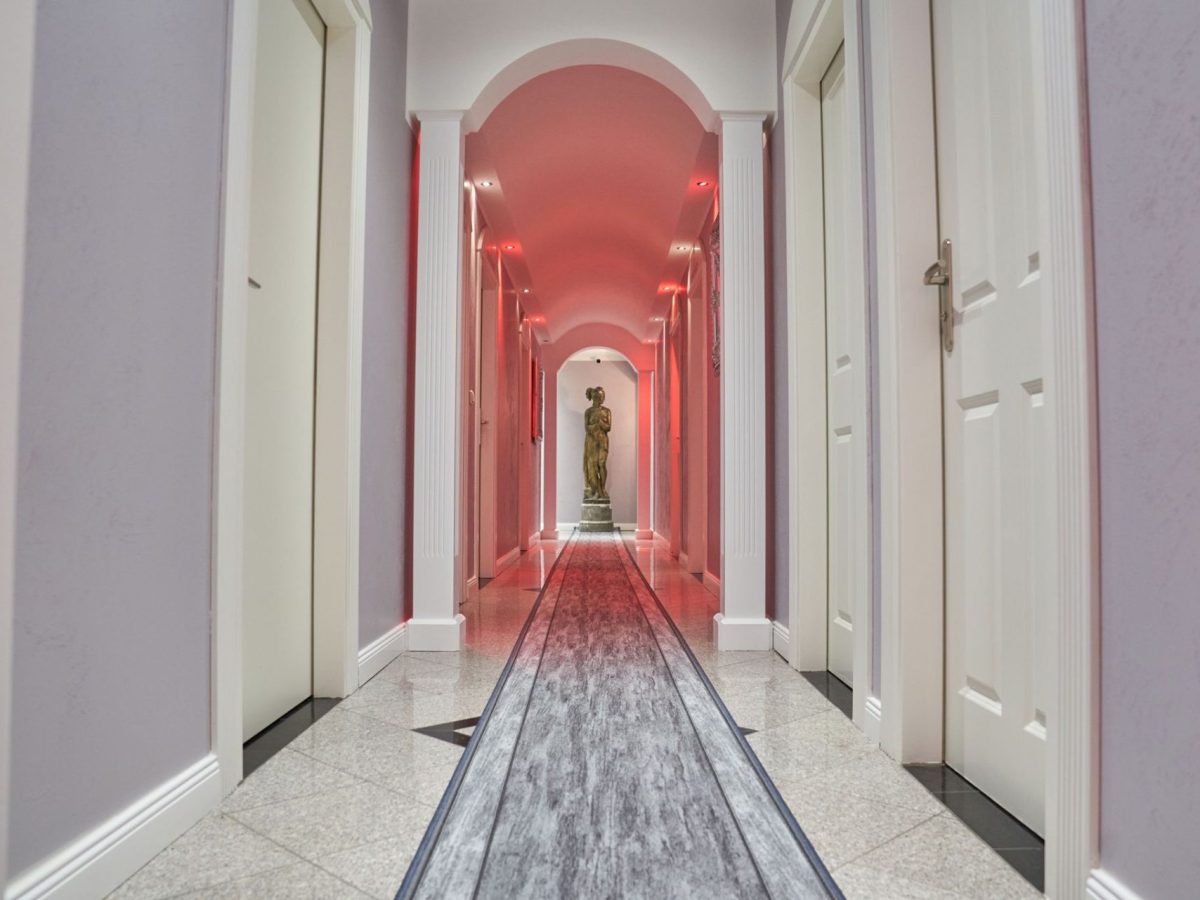 Eingangsbereich – Zimmer der Monaco Residenz München